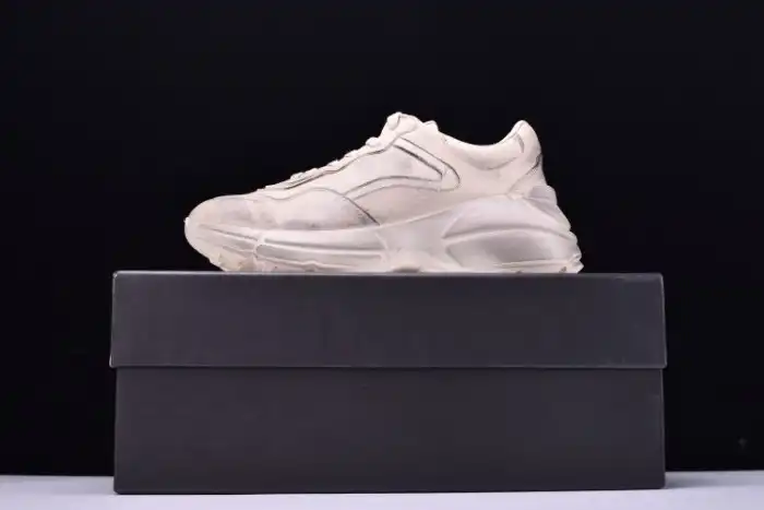 1st Kicks Shoes GUCC RHYTON VINTAGE TRAINER SNEAKER 498916 A9L00 9522 0126