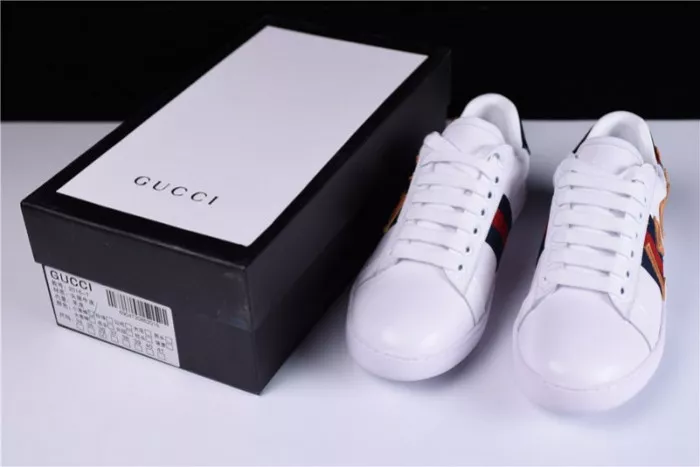 1st Kicks GUCC ACE EMBROIDERED LOW-TOP SNEAKER WITH LOVED 497090 DOPE0 9095 0120