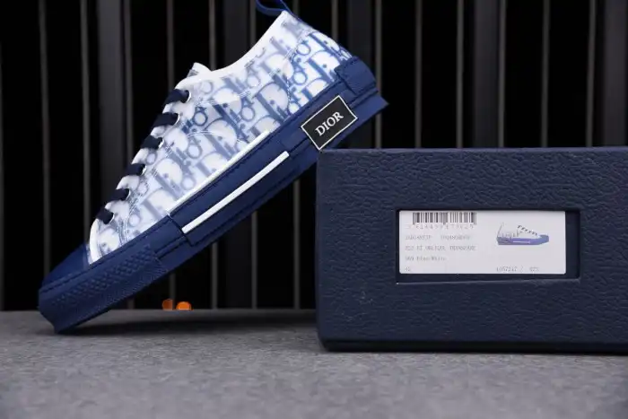 1st Kicks Shoes DR B23 Low Top Oblique Sneaker Blue 0127