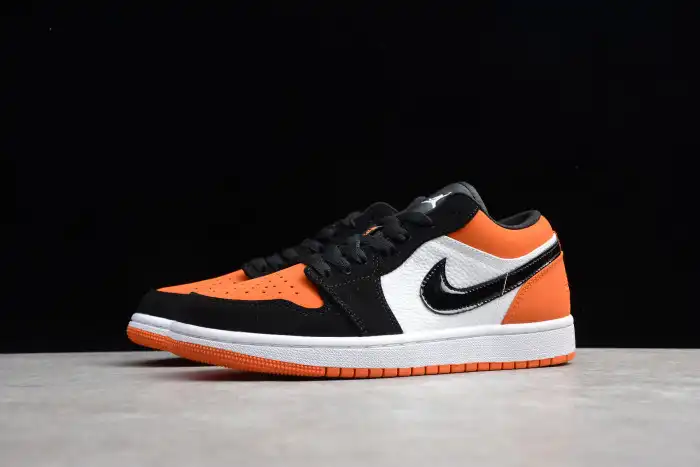 1st Kicks Air Jordan 1 Low Shattered Backboard 553558-128 0129