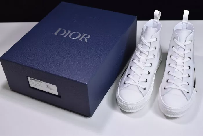 1st Kicks DR B23 Homme Sneakers 0116