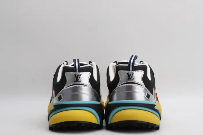 1st Kicks LV SPRINT SNEAKER 0125