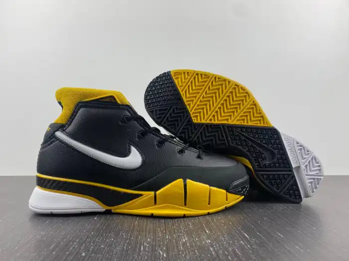 1st Kicks Nike Kobe 1 Protro Black Maize AQ2728-003 0201