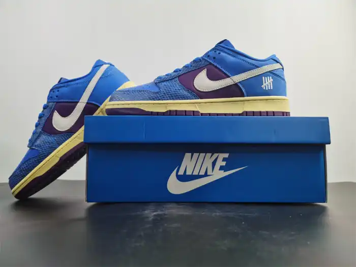 1st Kicks Shoes Nike Dunk Low UNDEFEATED Dunk vs. AF1 DH6508-400 0201