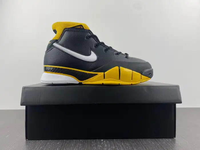 1st Kicks Nike Kobe 1 Protro Black Maize AQ2728-003 0201